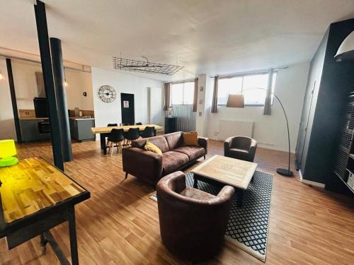 Neuville-de-Poitou Apartamento | Le Loft Indus de Neuville- Futuroscope- Aquascope