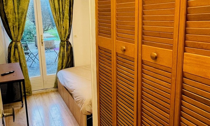 Le Chesnay Apartamento | Le Logis du Renard, cosy apartment 10 minutes from the Château de Versailles!