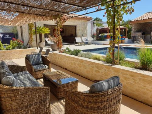 Joyeuse Casa | Le Mas de la Corniche