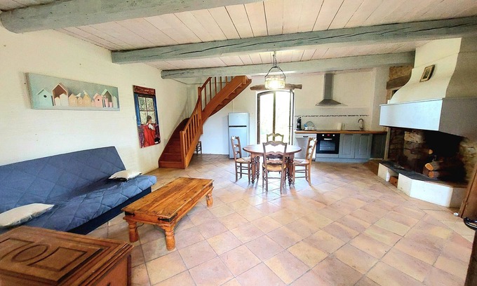 Trausse Casa | LE Mazet DU Chateau