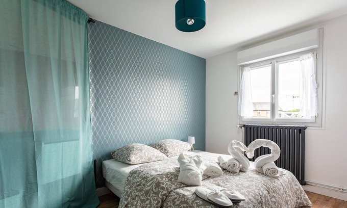 Cimetiere de l'Est Apartamento | Apartamento-Apartamento-Baño con ducha