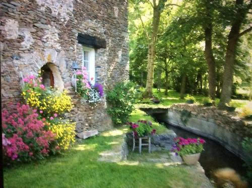 Moon-sur-Elle Cama Y Desayuno | Le moulin de la Castellerie
