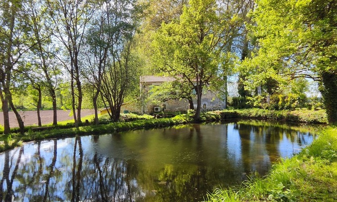 Roullet-Saint-Estephe Casa | Le Moulin Chardet