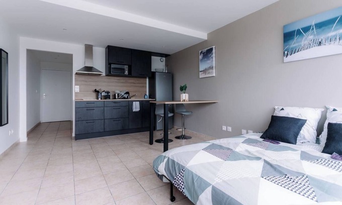 Dardilly Apartamento | Le Nid Dardilly : Studio comfort, quiet, parking - Ideal pro