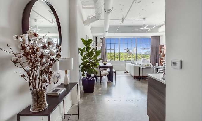 Poncey-Highland Apartamento | Alquiler de lujo Le Noir et Blanc by Atlanta