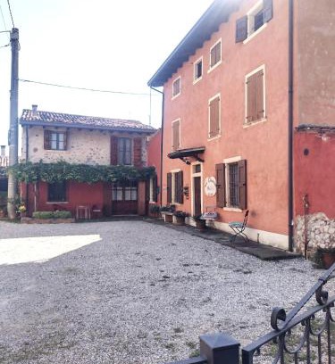 Monzambano Apartamento | Le Ortensie Lago di Garda