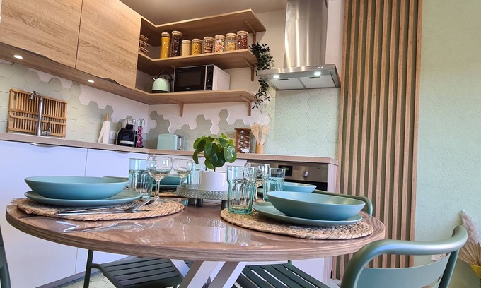 Pontarlier Apartamento | Le p'tit Saint Pierre - Downtown - Parking