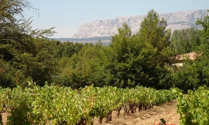 Trets Cama Y Desayuno | Le Paradis de Clarisse