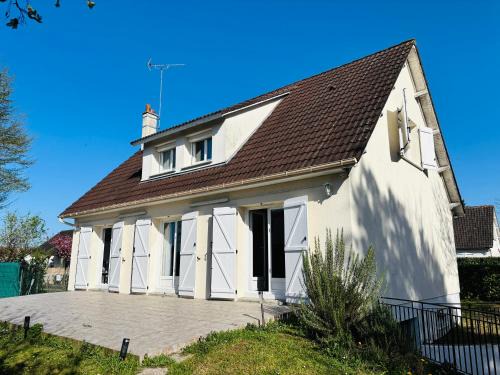 Gien Casa | Le Pavillon G aillard - Maison de 5 chambres