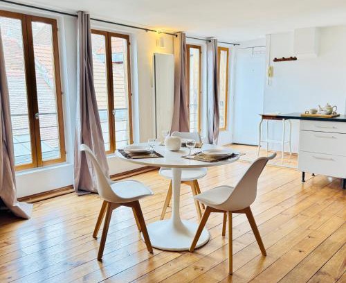 Old Town Apartamento | Le Perchoir Citadin - Hypercentre & Wifi