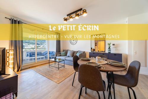 Sainte-Clotilde Centre Apartamento | Le Petit Écrin - Centre & vue montagne - Wiskeys