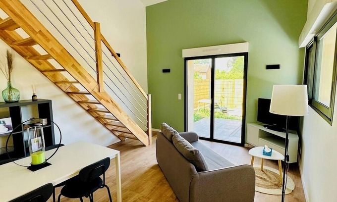 Montauban Apartamento | Le Petit *** - 1 room, all new & all inclusive