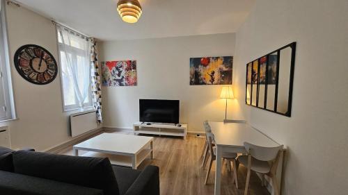 Montlucon Apartamento | Le petit bastion - T2 - Wi-Fi