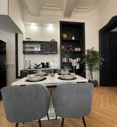 La Celle-sous-Gouzon Apartamento | Le petit boudoir de Beziers