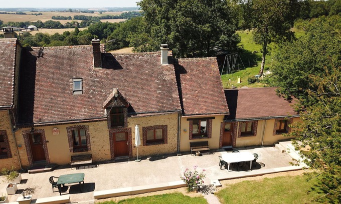 Saint-Denis-d'Authou Casa | Le petit gite de la maison lierue