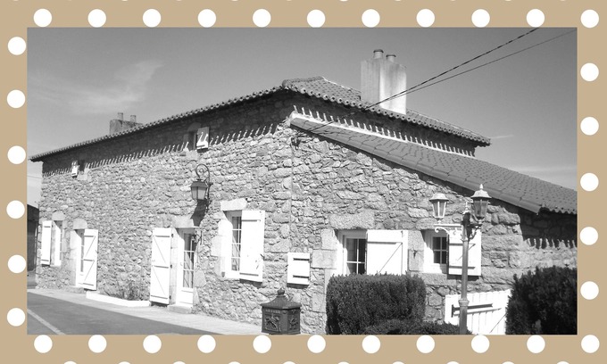 Saint-Malo-du-Bois Cama Y Desayuno | Le Petit Monty