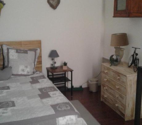 Aups Apartamento | Le petit nid de Zaou