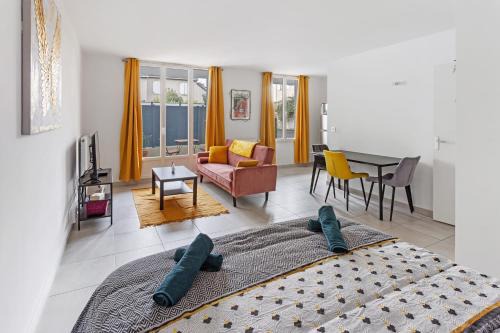 Pilotiere Apartamento | Le Petit Patio - Rénové, paisible et proche centre