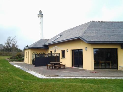 Plouarzel Casa | Le Phare de Trézien - Proche plage