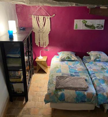 Roquesteron Cama Y Desayuno | Le PHoenix