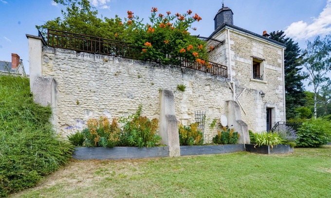 Chissay-en-Touraine Casa | Le Pigeonnier by Interhome