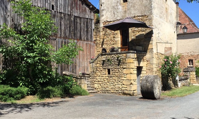 Vezac Casa | "Le Pigeonnier", in the valley of the 5 castles in Périgord Noir