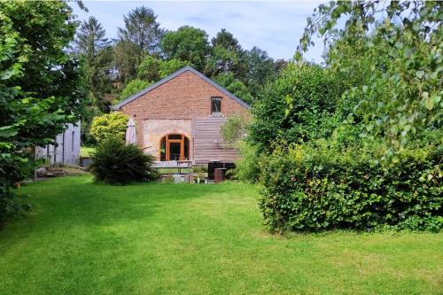 Wanze Casa | Le Pouce Roux