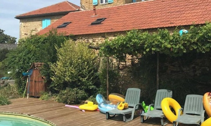 Frayssinet-le-Gelat Casa | Le poulailler, a charming country gîte