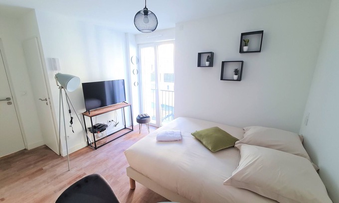Lorient Apartamento | Le Poulorio 3 - Studio - Proche Gare * By Locly *