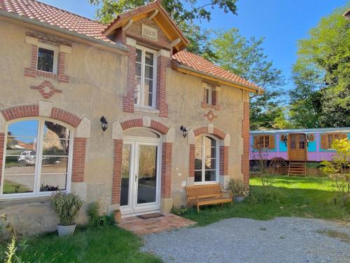Dumes Casa | Le Pressoir du Château de Framboise