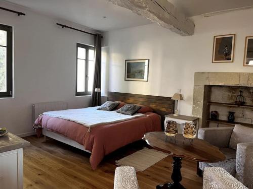 Turquant Casa | Le Relais de l'Artiste