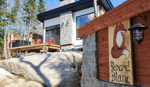 Mauricie Chalet De Esquí | Le Renard Blanc - Spa and Incredible View