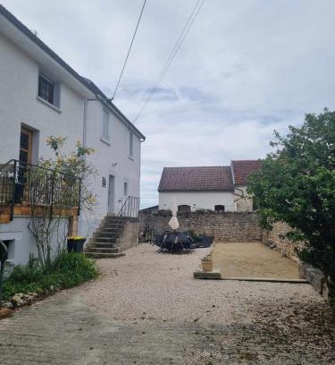 Saint-Germain-le-Rocheux Casa | LE ROCAGERMANOIS - Jolie maison de village