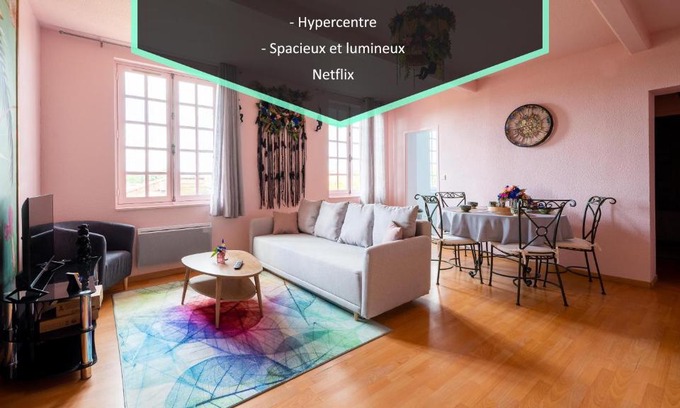 Lisle-sur-Tarn Apartamento | Le Rose poudré - Spacieux et lumineux- Hypercentre