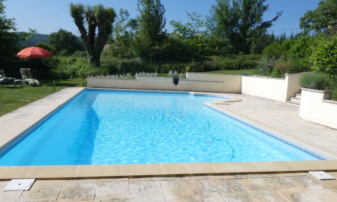 Penne-d'Agenais Casa | Le Rosier, casa rural con encanto de 2 dormitorios con capacidad para 5 personas.