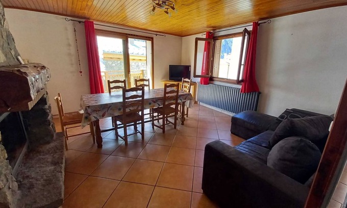 La Grave Apartamento | Le Serret Blanc 1 - Beautiful apartment at the top of the village