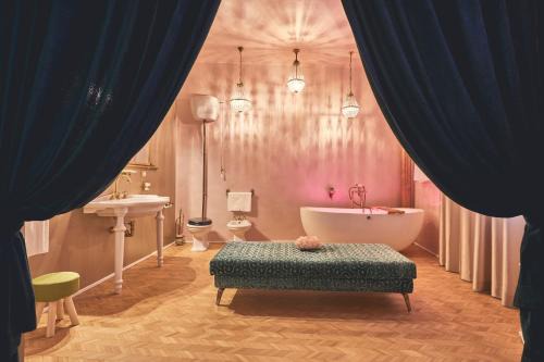 Forli Cama Y Desayuno | Le Stagioni Luxury Suite