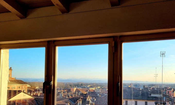 Pavia Cama Y Desayuno | Le Stanze del Cardinale