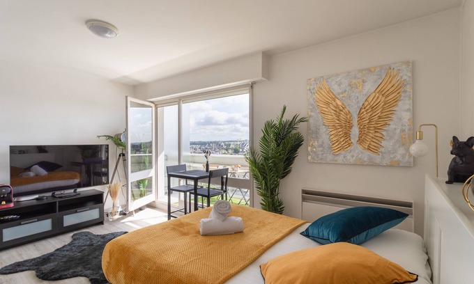 Bourg-l'Eveque Apartamento | Le Studio de l'Ange - Vue imprenable