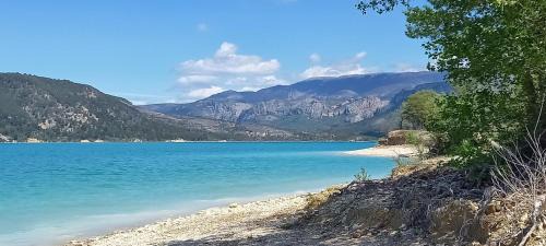 Les Salles-sur-Verdon Apartamento | le studio du lac