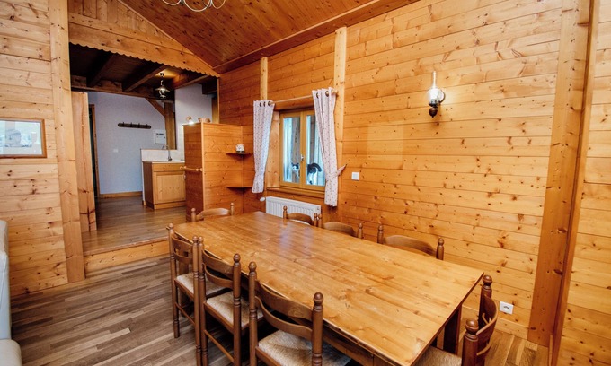 Les Hopitaux-Vieux Apartamento | Le Suchet apartment in a 1798 Comtoise farmhouse