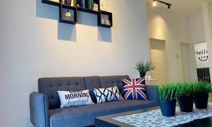 Bandar Puchong Jaya Apartamento | Le Thompson Puchong - beautiful pool