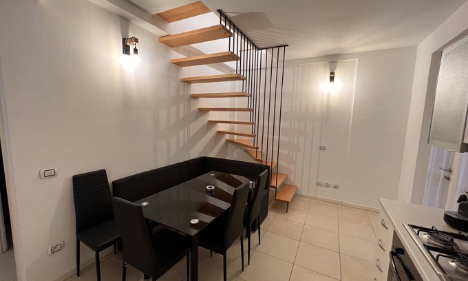 Peschiera del Garda Apartamento | Le Torrette Twenty, TOP LOCATION, just a few minutes' walk to the lake and the center
