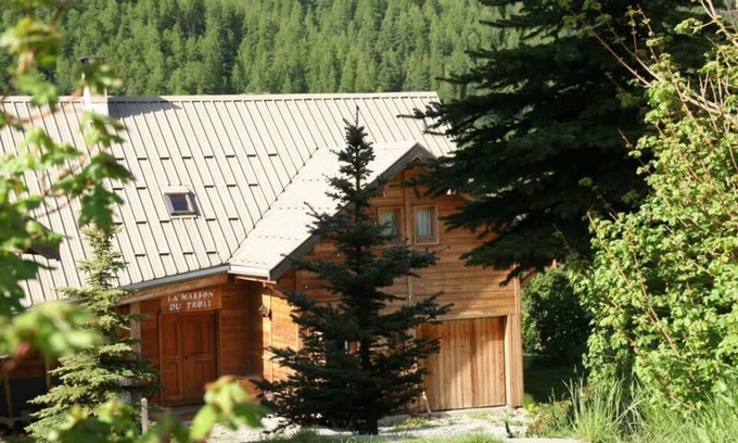 Nevache Chalet De Esquí | Chalet Le Troll Hameau des Chazals Nevache Altos Alpes