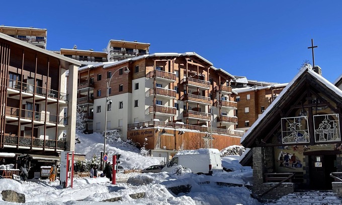 Valberg Apartamento | Le Val D'Azur - 2 Rooms in the center of Valberg (WIFI, Swimming pool, Parking)