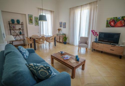 Mondello Casa | Le Vele Mondello, villa a due passi dal mare