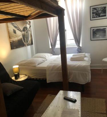 Aurillac Apartamento | Le Victor Hugo 2 D et sa pizza offerte