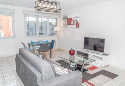 Decines-Charpieu Apartamento | Le Victoria hyper-centre Décines