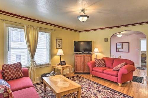 Deadwood Casa | Lead Home with Free WiFi about 5 Mi to Terry Peak!