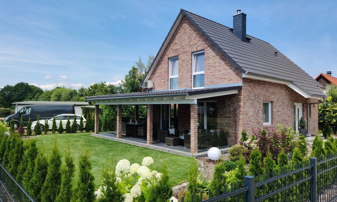 Usedom Casa | Leaf&Stay vacation home on the idyllic island of Usedom with optional wallbox